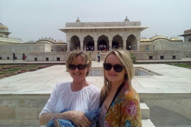 Private Taj Mahal And Monuments Tour From Jaipur By Car - Agra Fort: 2 hours where the story shifts