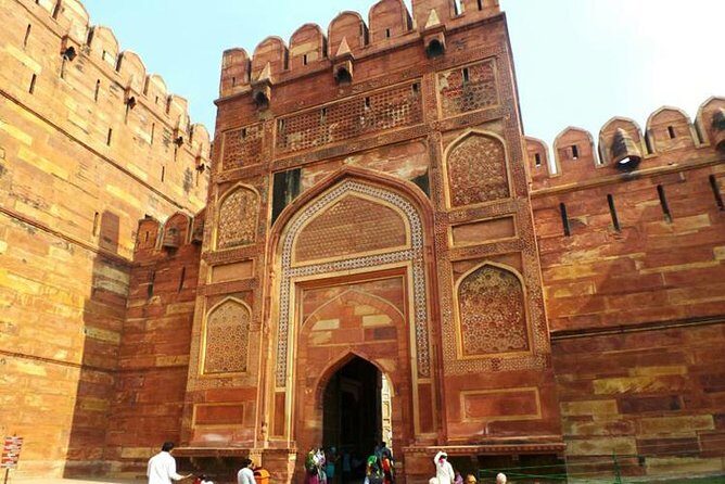Private Taj Mahal Day Tour From New Delhi By (Tran Or Car ) - Price and value: what $115 per person really buys