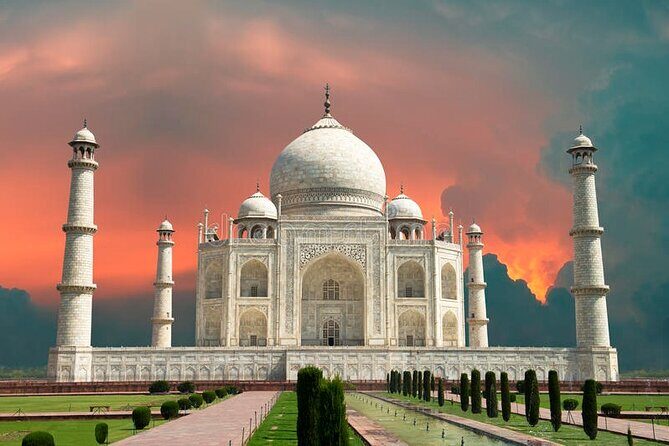 Private Taj Mahal Sunrise Tour From Jaipur By Car All Inclusive - Taj Mahal at First Light: Timing, Layout, and What to Expect