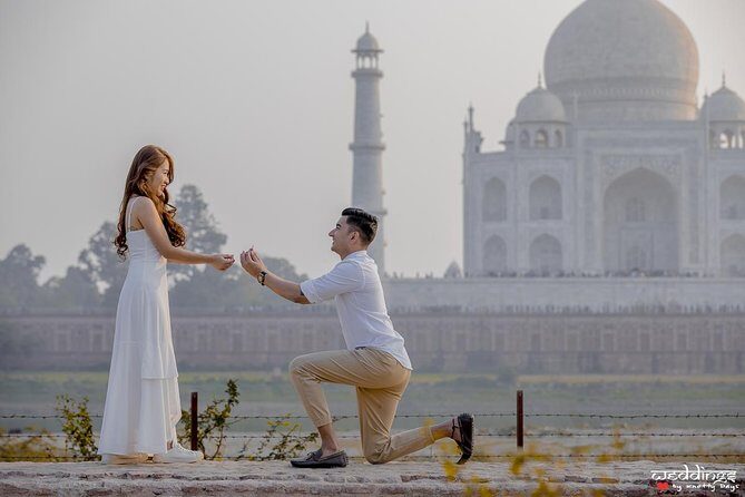 Private Taj Mahal Tour from Delhi By Gatiman Express Train - Itimad-ud-Daulah (Baby Taj) and Mehtab Bagh: the “near and across the river” combo