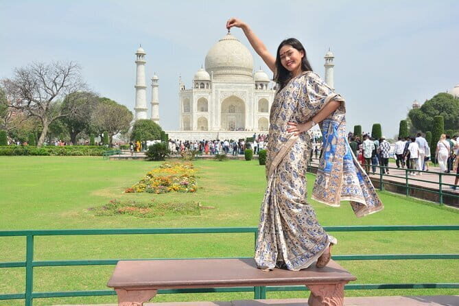 Private Tour Guide For Taj Mahal - Tickets and mobile entry: what costs extra and why it’s still good value