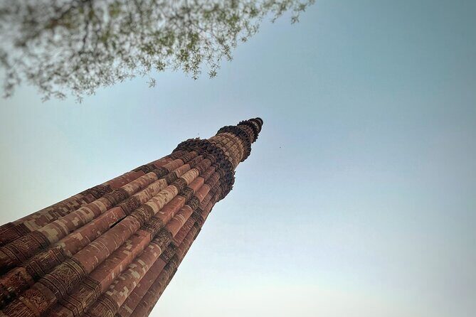 Private Tour in Mehrauli Archaeological Park & Qutub Minar - Getting there, meeting up, and finishing near Qutub Minar