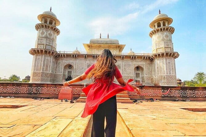 Private Tour of Agra's Most Instagrammable and Photogenic Spots - Agra Fort: the Mughal story behind the views