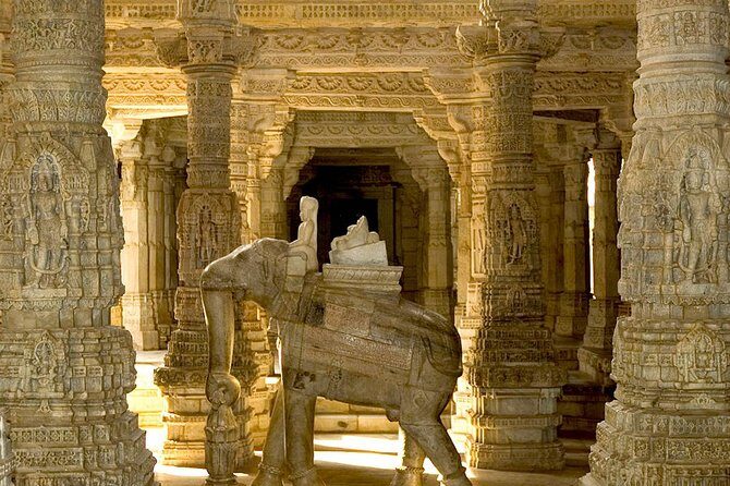 Private tour of Must visit places in Rajasthan with Taj Mahal - Jaipur’s palace sequence: Amber, Jal Mahal, Hawa Mahal, City Palace