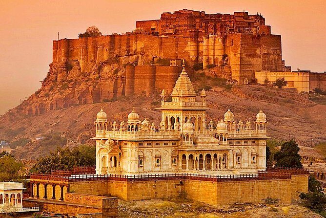 Private tour of Must visit places in Rajasthan with Taj Mahal - Agra morning: Taj Mahal with the stories behind the marble