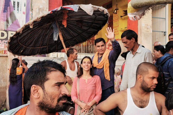 Private tour of Varanasi with official tour guide - Sunrise on the Ganges: the boat ride where life and death share the same water