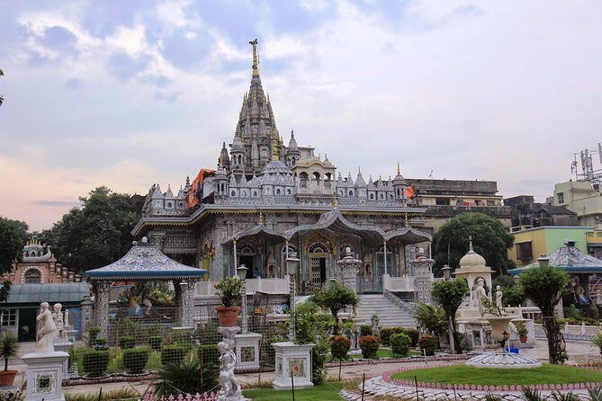 Private Tour Places of Worship in Kolkata including Mother House - Parashnath Jain Temple: marble details you’ll want to slow down for