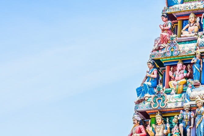 Private Tour to Kanchipuram and Mahabalipuram with Pick Up - Kamakshi Amman Temple: Peace, Carvings, and Dravidian Details