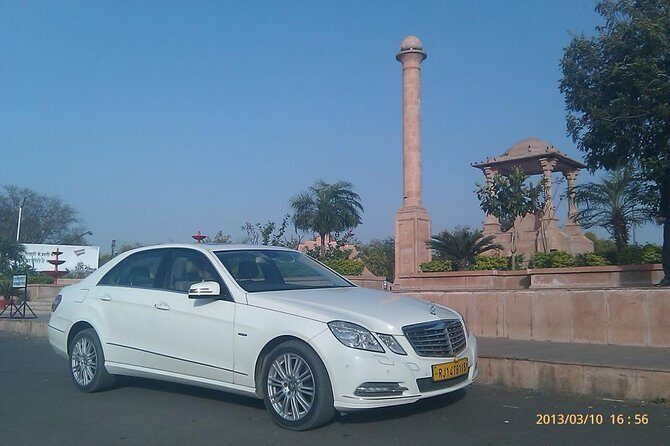 Private Transfer from Agra to Jaipur - What You Get for the Price: $50.21 Per Person and Real Value