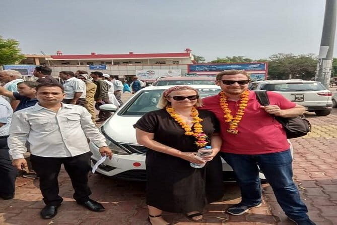 Private Transfer From Agra to Ranthambore With Fatehpur Sikri - Comfort and communication: English driver, A/C car, and a safer feeling
