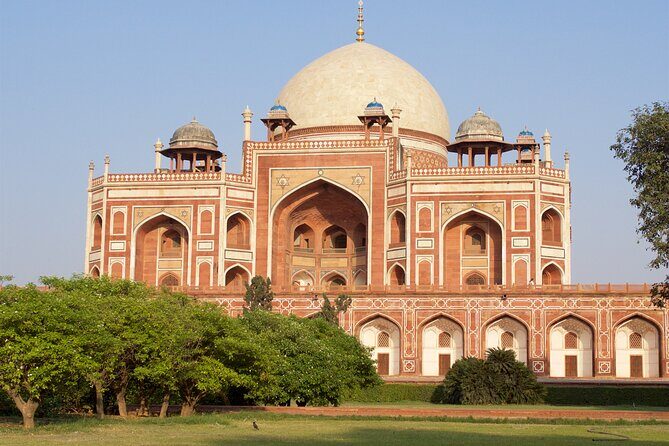 Private Transfer From Delhi Airport to Hotel in New Delhi - Meet Your Driver at IGI: Exit Gate 4, Terminal 3 (Name Sheet Included)