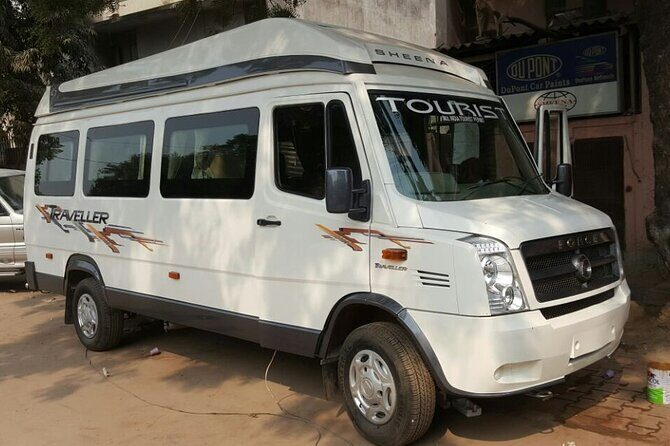 Private Transfer From Delhi to Agra By Car - Vehicle Sizes and Comfort: What Fits Your Group