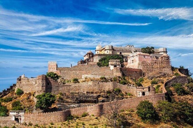 Private Transfer From Udaipur To Jodhpur With Optional Stops - Door-to-door pickup: what happens in the old city lanes