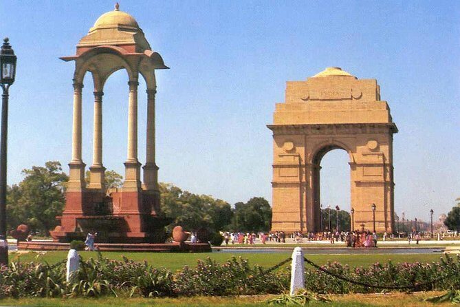 Private Transfer Jaipur To Delhi private airconditioned vehicle - Key highlights at a glance