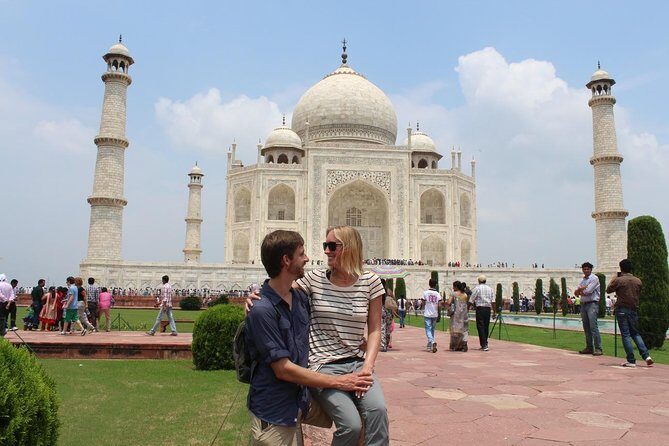 Private Trip to Taj Mahal With Front & Reverse View - A 6:00 a.m. Taj Mahal start from New Delhi
