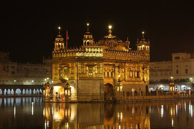 Private Wagah Border Drama and the Golden Temple with Transfer - Wagah Border and the Beating Retreat: The Ceremony’s Real Rhythm