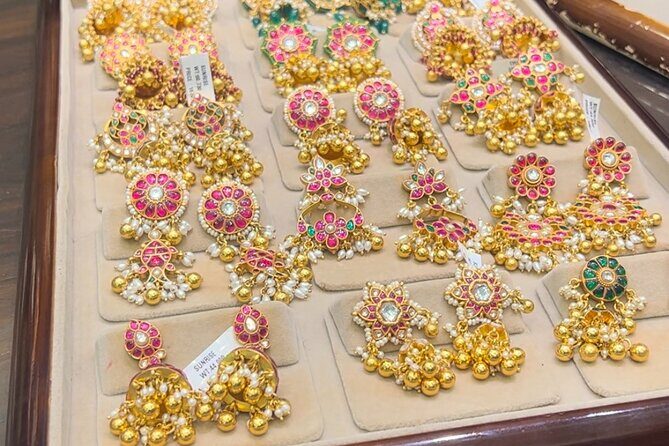Private Walking Tour into the Oldest Local Market in Bengaluru - Price and Logistics: Is $53.92 Worth 4.5 Hours?