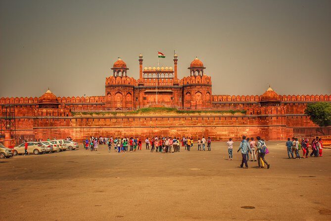 Private Walking Tour: Old Delhi including Ancient Havelis and Chandni Chowk - Rickshaw ride + private transfer: small extras that change the day