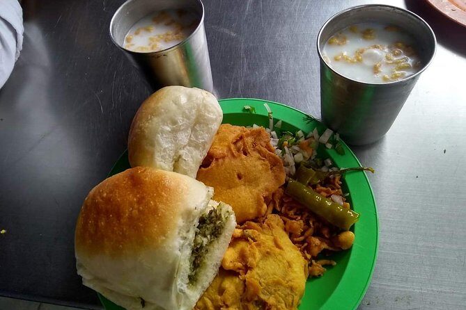 Pune Food & Snack Tasting Walking Tour - The guide effect: what Sanket’s pace gets you
