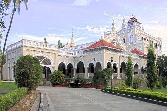 Pune Half Day Guided Tour in a Private Car - Key things to know before you go