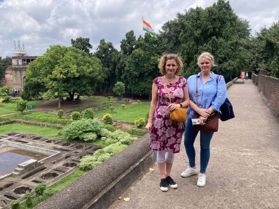 Pune: Old City & Camp Cultural Walking Tour with Local Snack - Who this walking tour is best for (and who should reconsider)