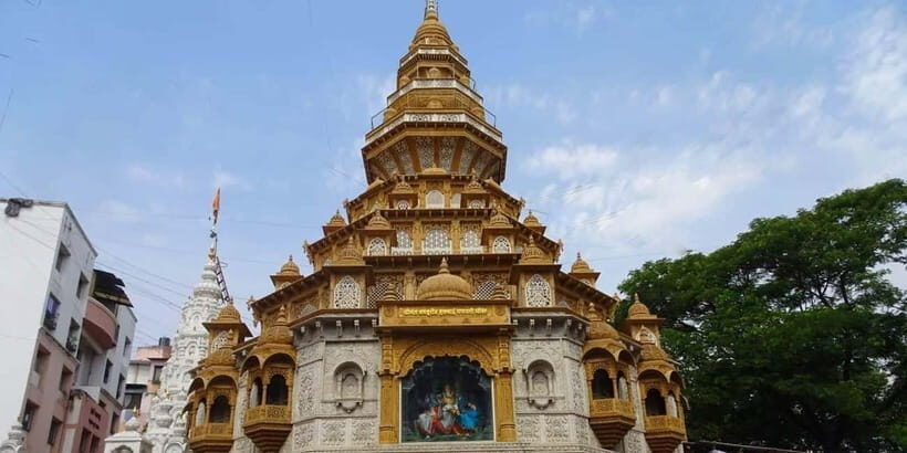 Pune: Sacred Sites Half Day Tour with Snacks (AC Car Tour) - Your guide and the small-group difference (Tejas, Koustubh, and more)