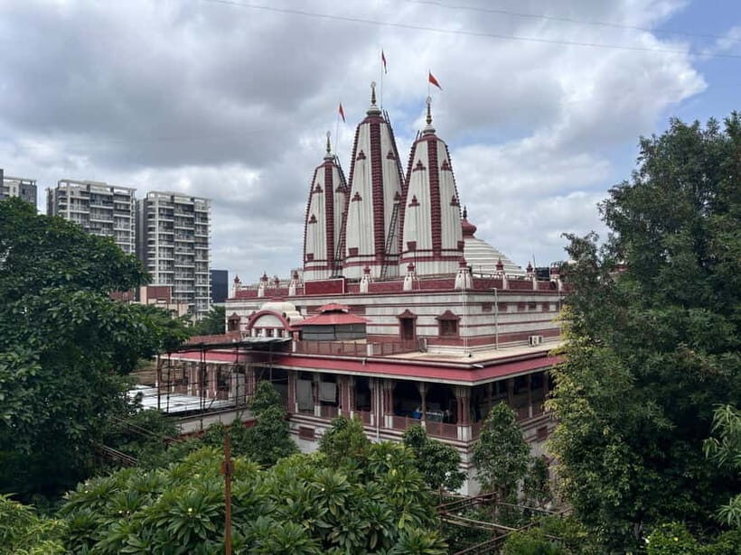 Pune: Sacred Sites Half Day Tour with Snacks (AC Car Tour) - Pataleshwar Caves: a cool, rock-cut start