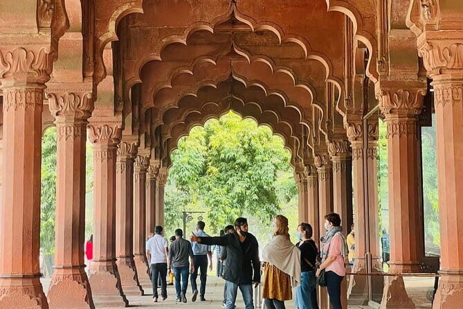 Red Fort Fast Track Entry Ticket in Delhi 2 hours Tour - Chatta Chowk: The Fort’s Historic Market Lane