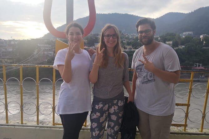 Rishikesh Private Guided Sightseeing Tour by Car - What makes the evening prayer worth planning around