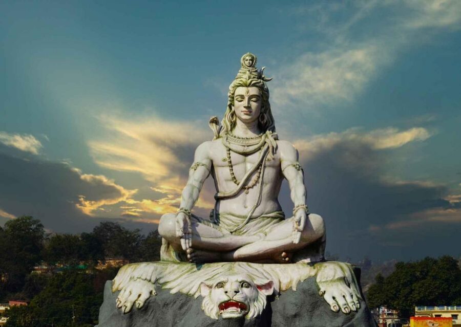 Rishikesh Walking Tour (2 Hours Guided Walking Tour) - The Storyteller Factor: Yo Tours’ Infotainment Style