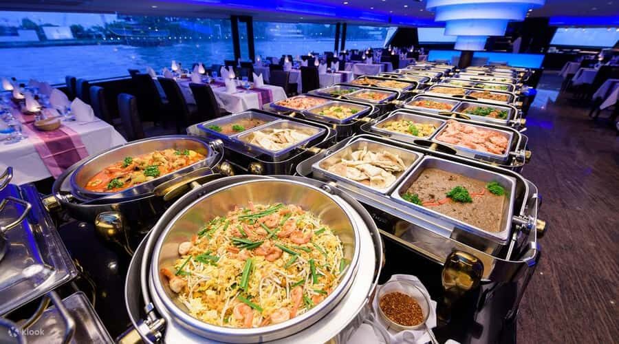 Romantic Dinner Cruise Panjim,Goa - Who this cruise suits best (and who should think twice)
