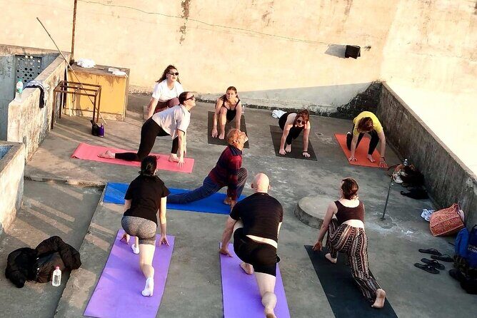 Rooftop Yoga in Jaipur – Includes Transport, Tea & Instructor - Hotel pickup near Hawa Mahal: the logistics that make it low-stress