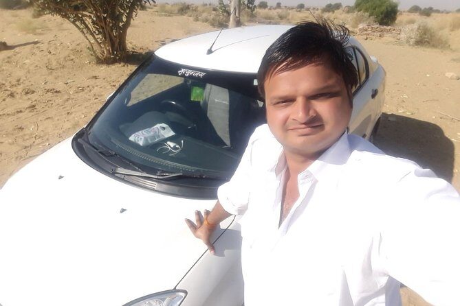 Round Trip Delhi Airport Transfers – Arrival & Departure Both - Meet the driver at Arrivals and keep your timing under control