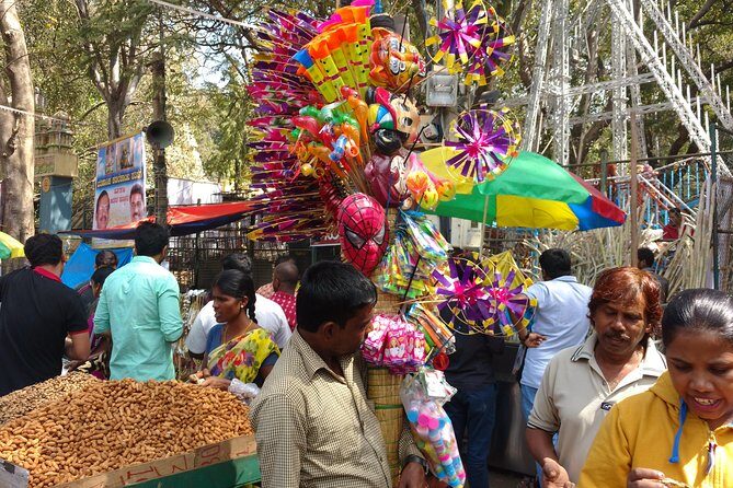 Sacred Bull walking tour in Bangalore with guide - Dodda Ganapathi: The 18-Foot Ganesha Monolith