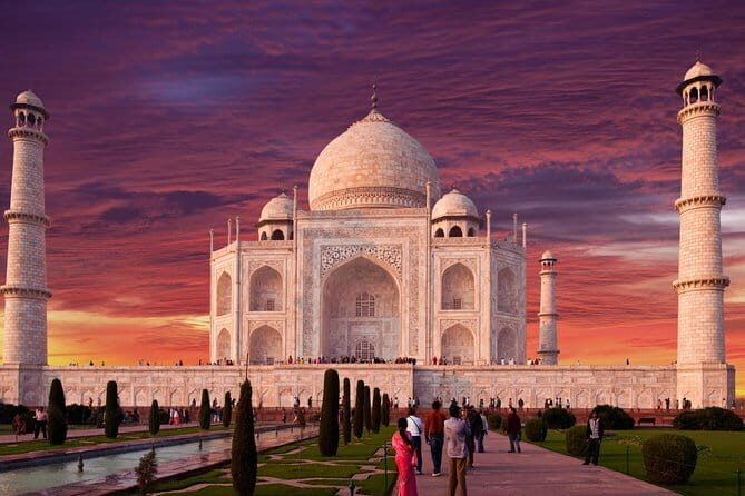 Saints and Royals of Delhi Private Tour - What the guide adds (beyond facts on signs)