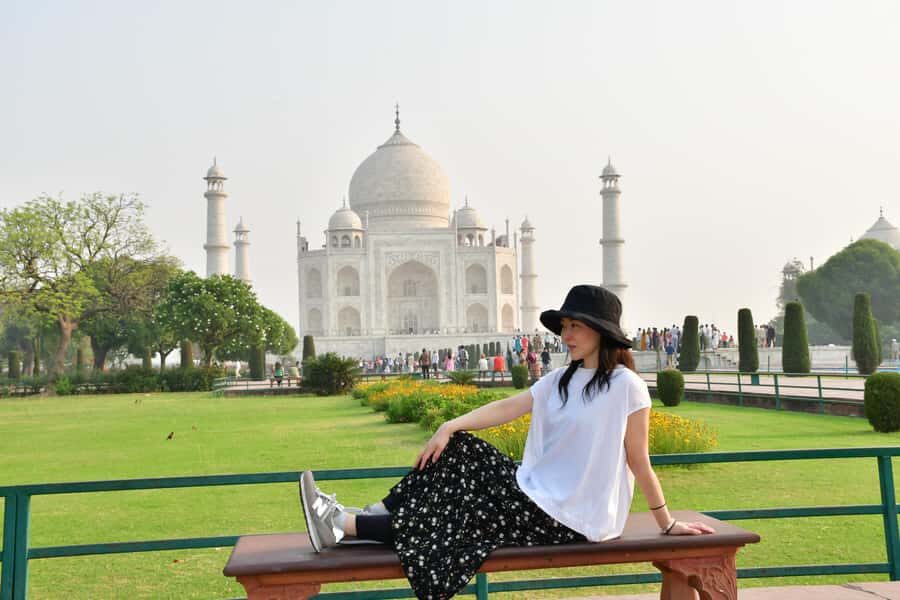 Same Day Agra/Taj Mahal Tour from Delhi – All Inclusive - Agra Fort after the Taj: Mughal power in stone