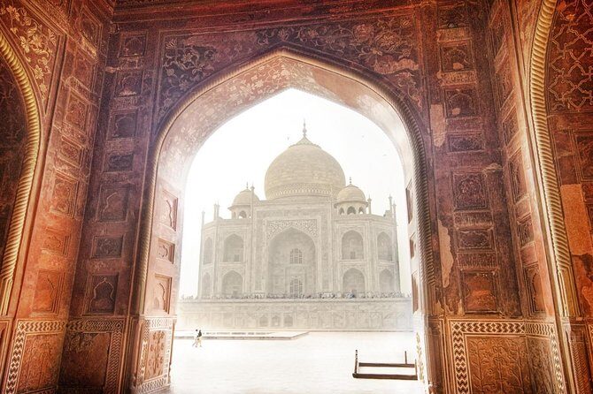 Same Day Agra Tour by Car - 6:00 am to Taj Mahal: why the timing and guidance matter