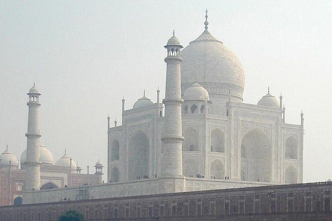 Same Day Agra Tour by Gatimaan Express - How the Gatimaan Express day-trip model really helps you