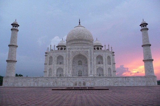 Same Day Agra Tour With Taj Mahal from Bangalore By Return Flights - The Bangalore midnight start: how this day trip really feels
