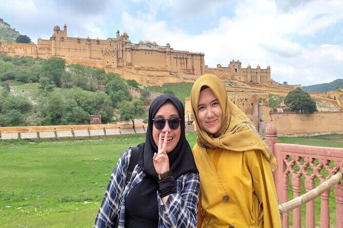 Same Day Agra Trip by Car from Delhi - All Inclusive - Price and value: is $156 a good deal?