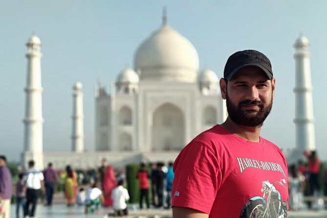 Same Day Delhi Agra Delhi Tour by private Car - Morning start: leaving New Delhi for Agra at 6:00am