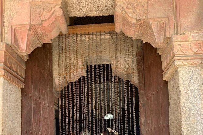 Same Day Delhi Agra Delhi Tour by private Car - Price and value: what $58.67 per person really covers