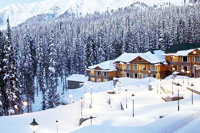 Same Day Gulmarg Trip with Lunch - Stop 1: Gulmarg Golf Course for quick “wow” factor views