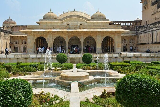 Same Day Jaipur Tour from New Delhi By Car with All Inclusive - Albert Hall and Jal Mahal: Museum Time Plus Lake Views