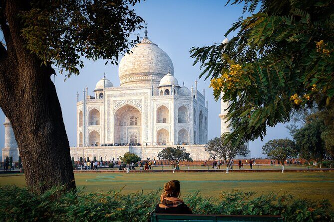Same Day Private Tour of Agra - Taj Mahal first: what you’ll learn in the two-hour guided visit
