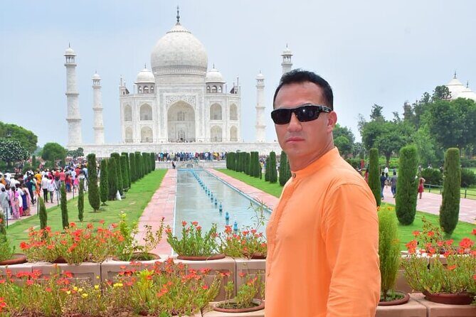 Same Day Private Tour: Taj Mahal, Agra Fort & Mathura Vrindavan - Breakfast stop in Agra: keep energy up before Agra Fort