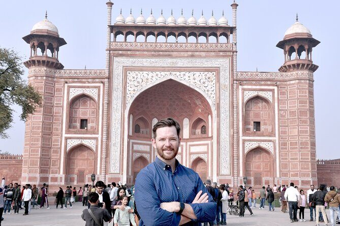 Same Day Private Tour: Taj Mahal, Agra Fort & Mathura Vrindavan - Mathura drive: Krishna stories on the road