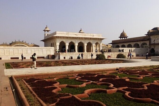 Same Day Taj Mahal and Agra Fort tour from New Delhi - What This Tour Feels Like on the Ground (and Who Should Book)
