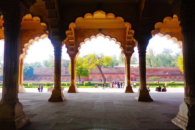 Same Day Taj Mahal and Agra Tour from Ahmedabad with Flights - The return flight timing: getting back to Ahmedabad by night