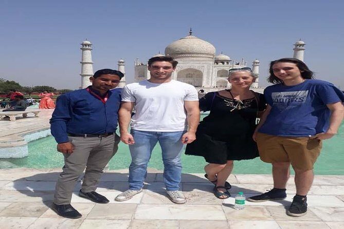 Same Day Taj Mahal Private Tour from Delhi by Car - Taj Mahal at 9:45: How the Timing and Guide Work Together